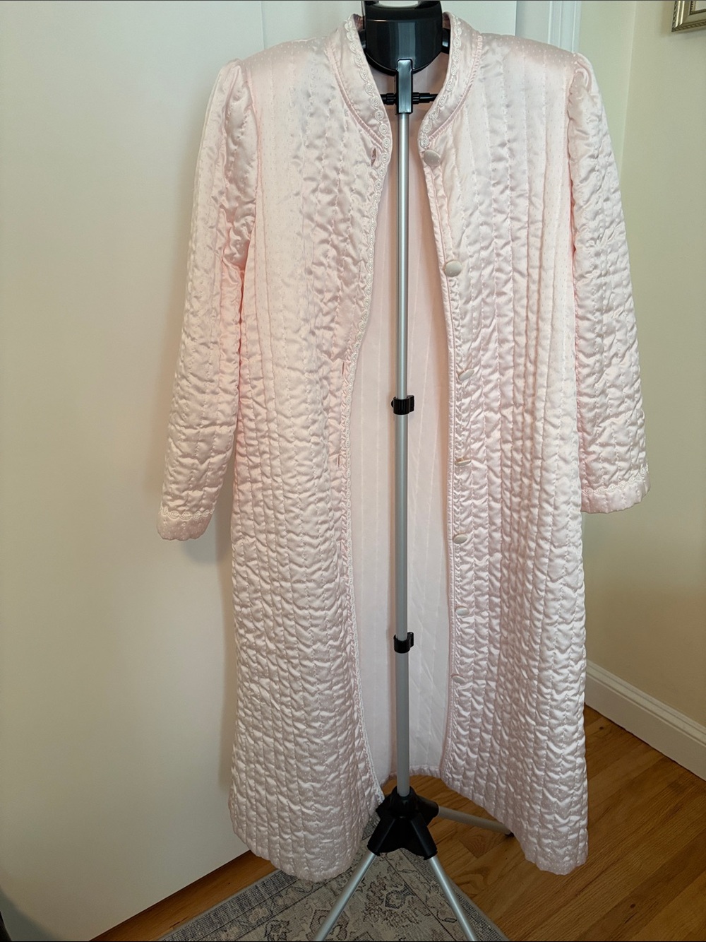 Vintage Miss Elaine Light Pink Quilted Long Robe